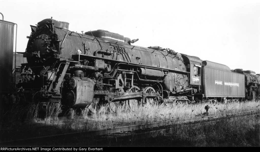 PM 2-8-4 #1228 - Pere Marquette